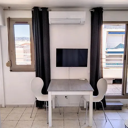 Graziella 606 Apartamento